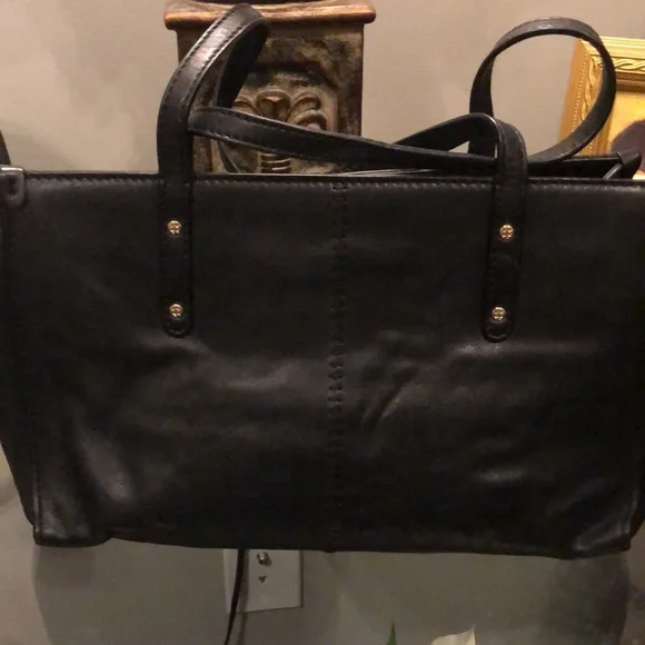 Kate Spade Small soft Black leather purse. EUC - Picture 2 of 7